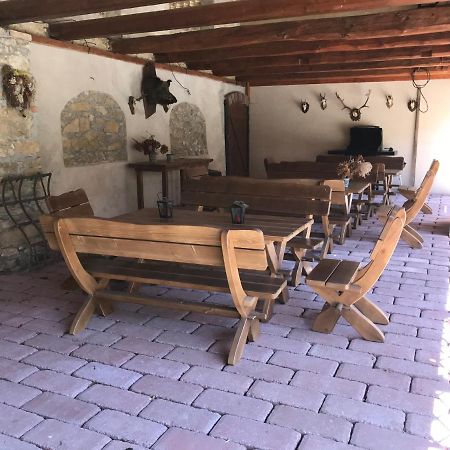 Zamecek Zdiky - Moderni Velky Apartman Bujanov Exterior foto